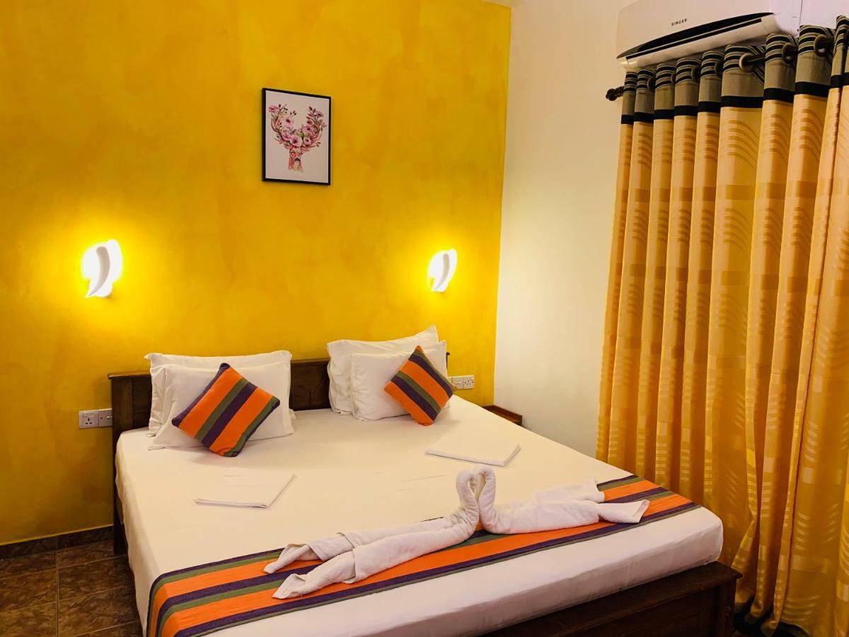 Sam'S Guest House Unawatuna Dış mekan fotoğraf